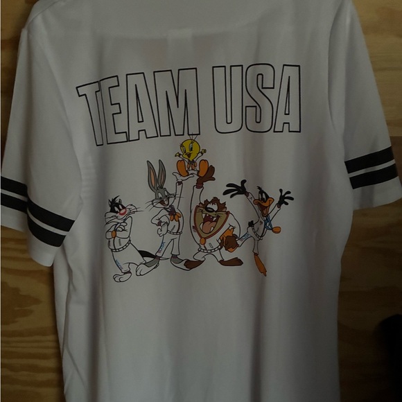 White Bugs Bunny Olympic Womens Jersey NWT size XL - Picture 5 of 5